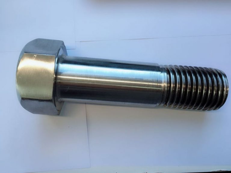 алтыбұрышты болт