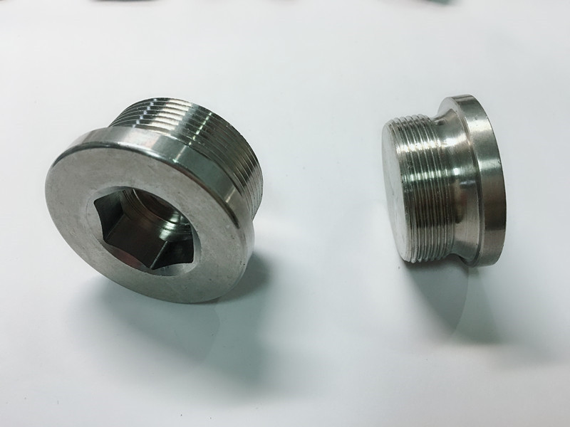 тот баспайтын болаттан жасалған сақиналы болтпен ss кілт сақинасымен